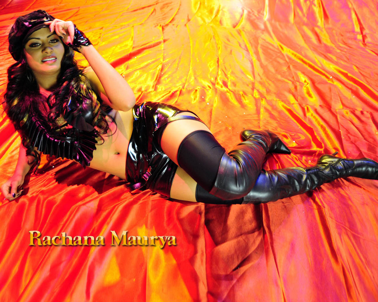 rachana maurya sexy legs