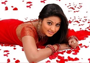 Suhasini Rajaram looking hot in red saree