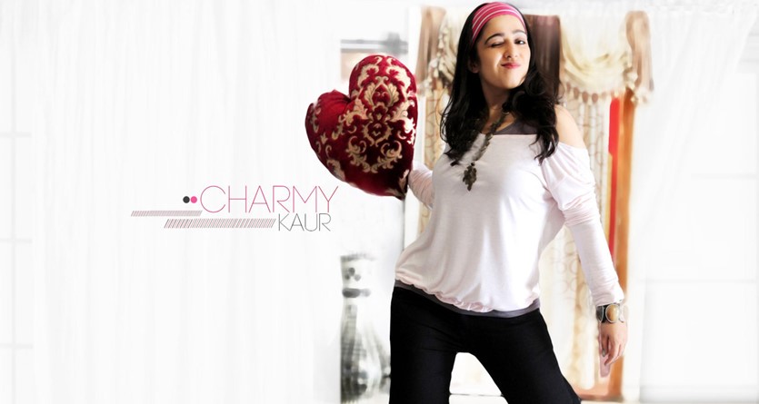 Charmy Kaur tamil actress