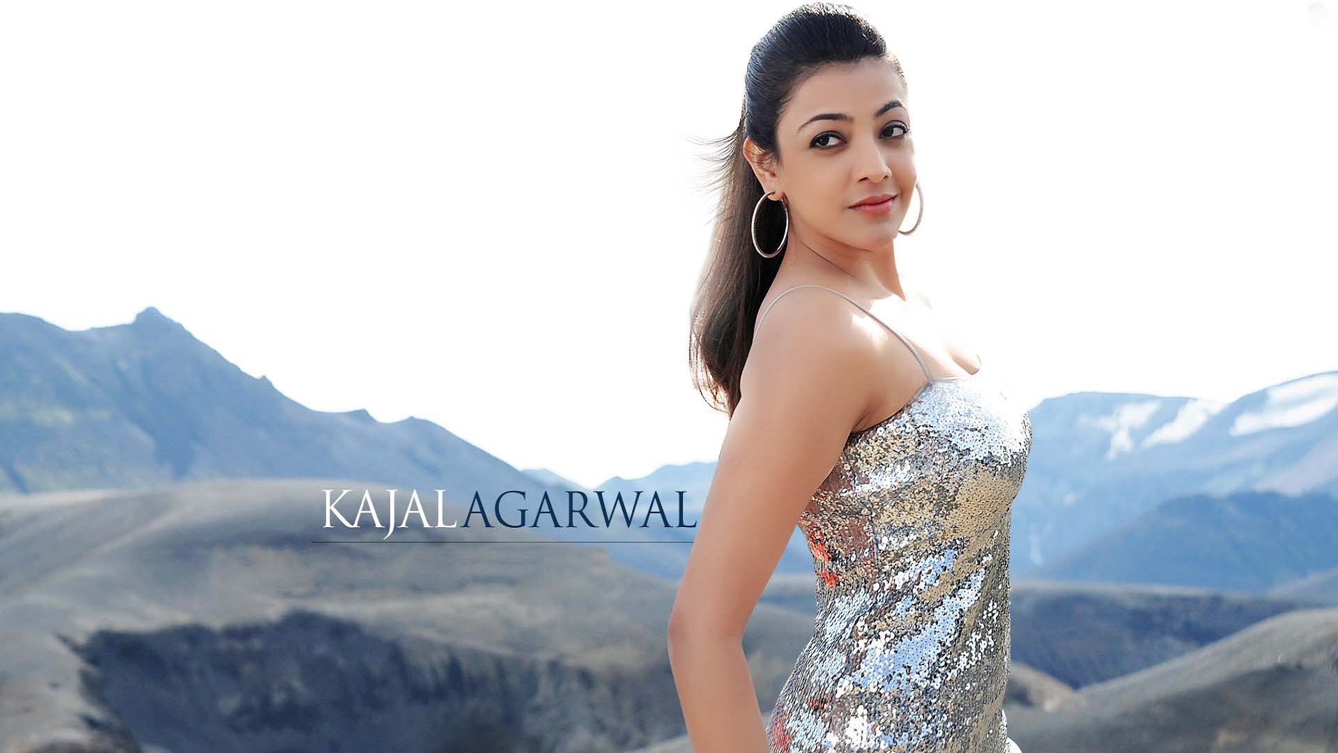 kajal agarwal widescreen hd latest picture