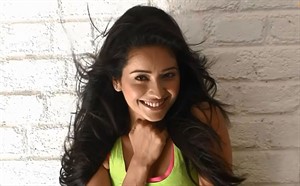 Tv Actress Asha Negi hd wallparers