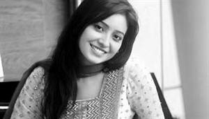 Tv Actress Asha Negi beautiful wallparers