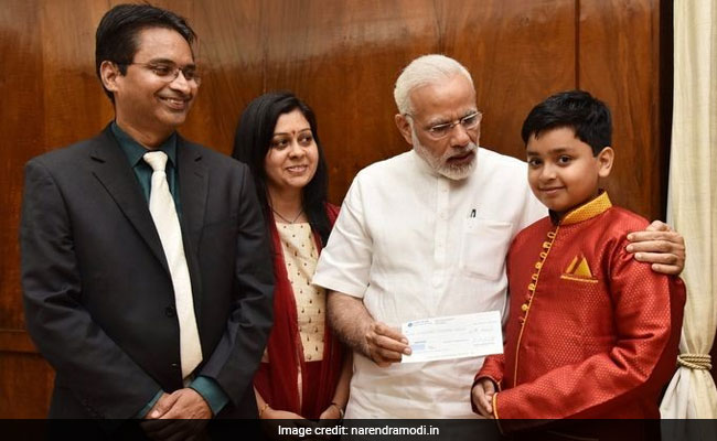riddhiraj kumar donates prize money to army welfare