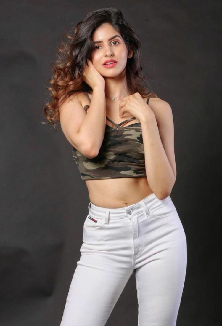 Awesome Actresses and Modals