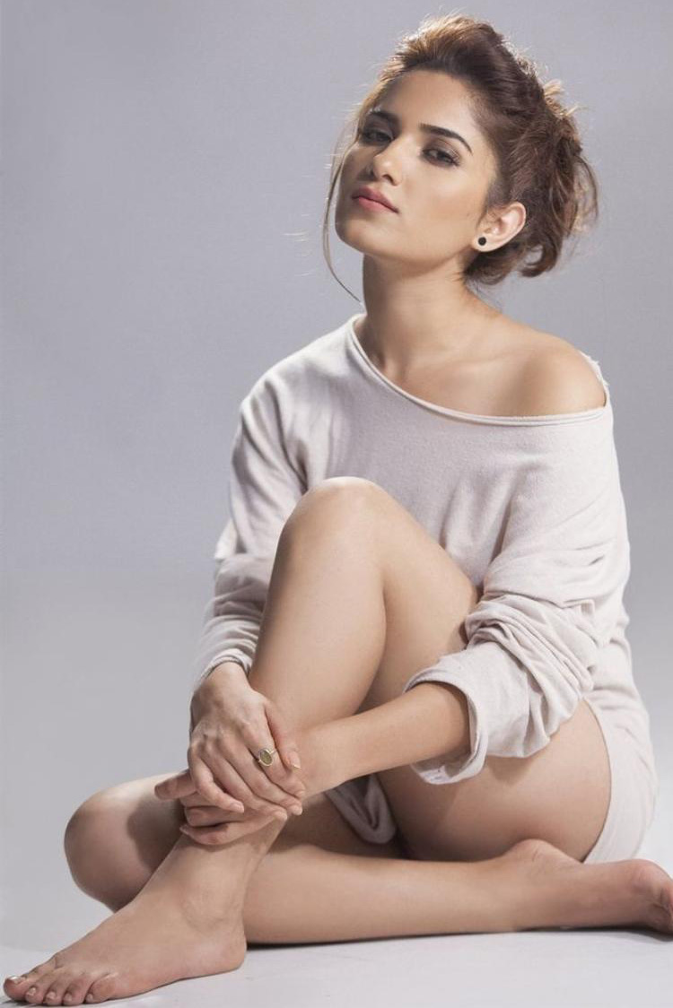 Awesome Actresses and Modals
