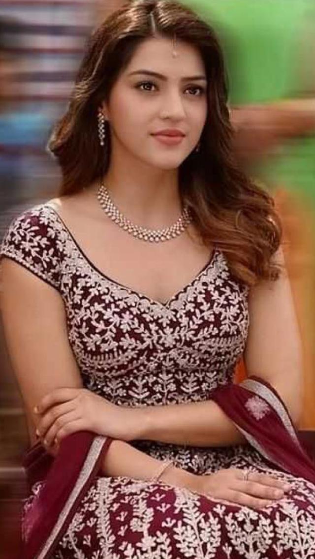 Beautiful Models in Saree