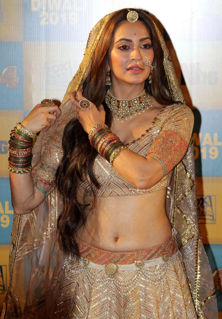 Beautiful Models in Saree