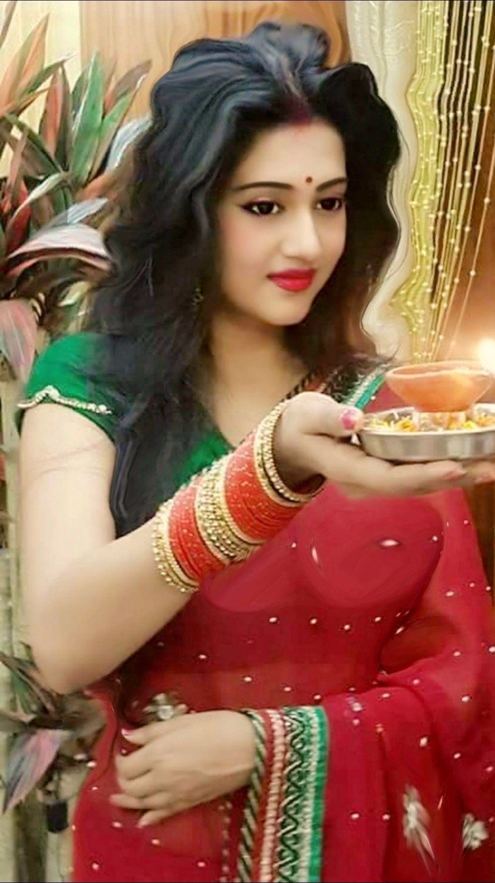 Beautiful Models in Saree