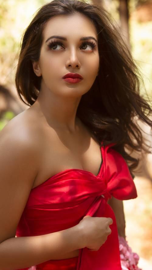 Bold South Indian Actresses