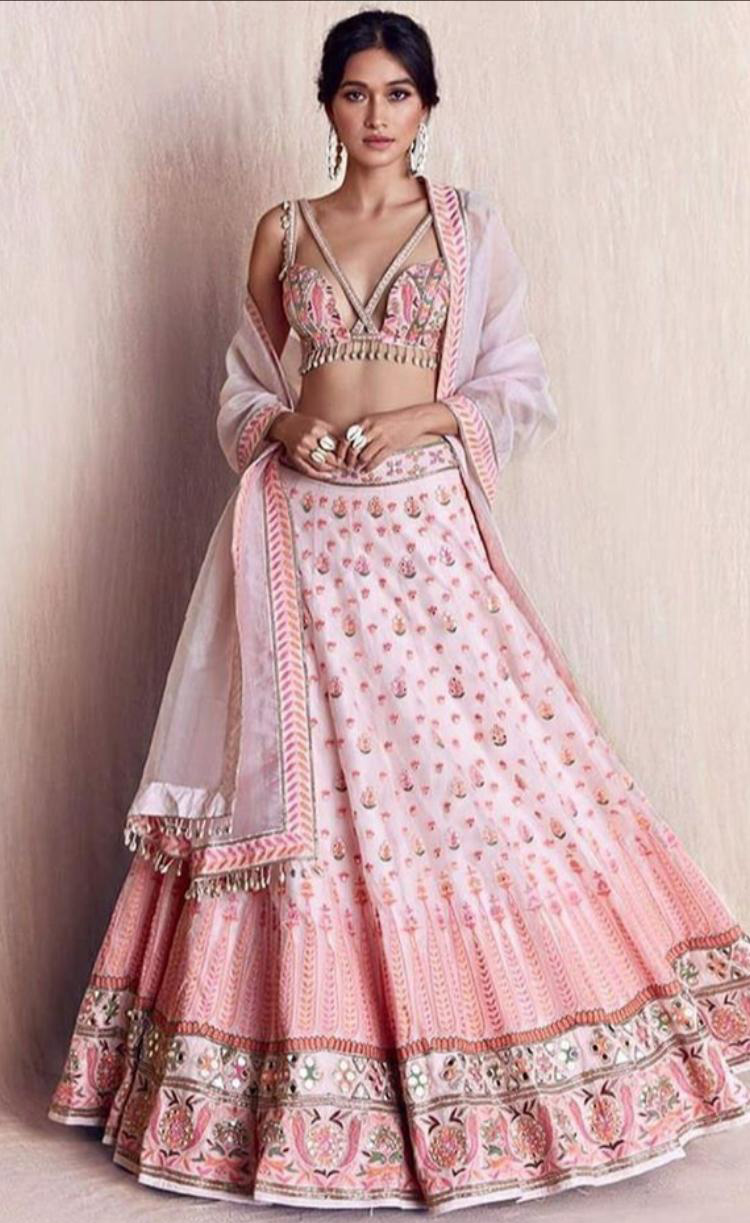 Bollywood Bridal Lehenga | Best Indian Bridal Lehenga images