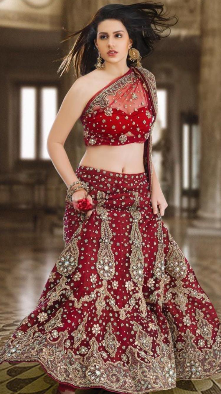 Bollywood Bridal Lehenga | Best Indian Bridal Lehenga images