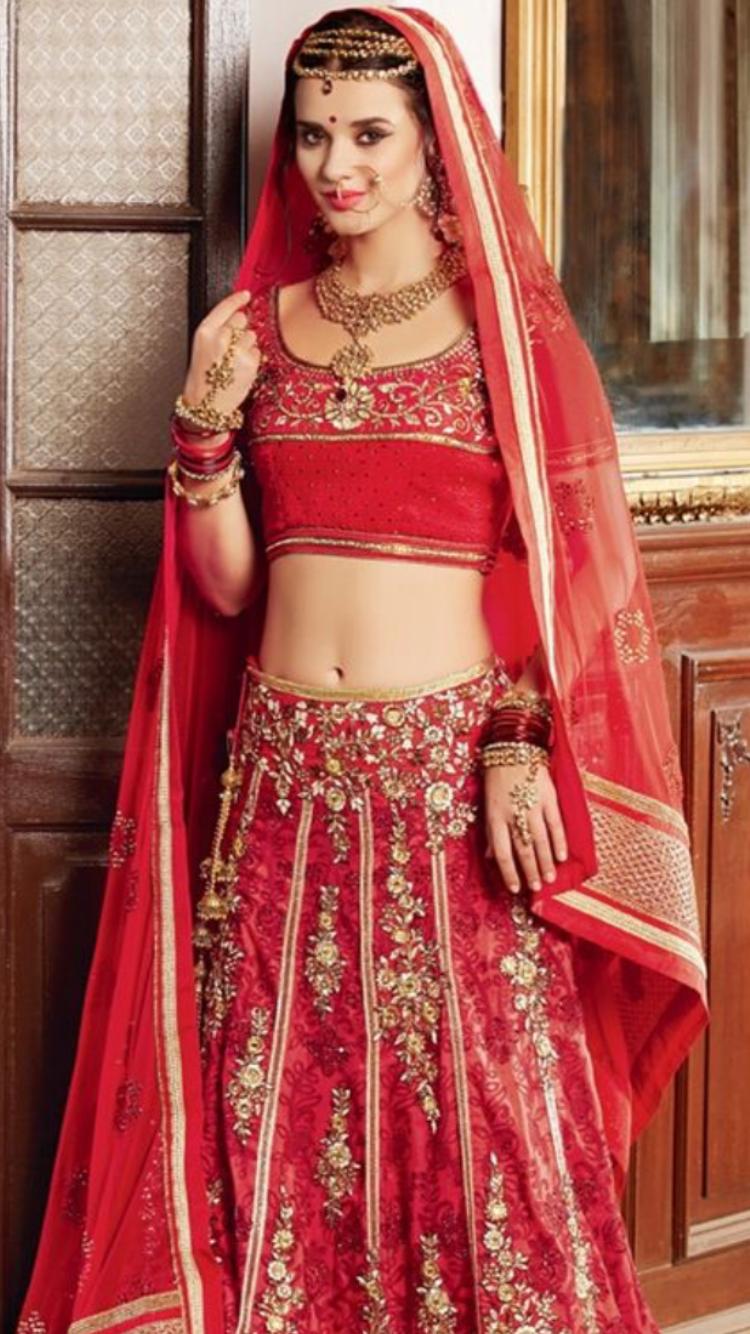 Bollywood Bridal Lehenga | Best Indian Bridal Lehenga images