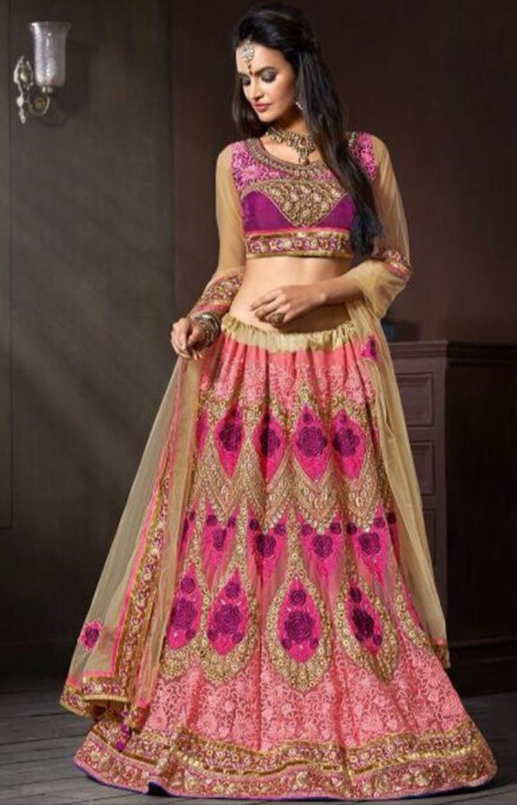 Bollywood Bridal Lehenga | Best Indian Bridal Lehenga images