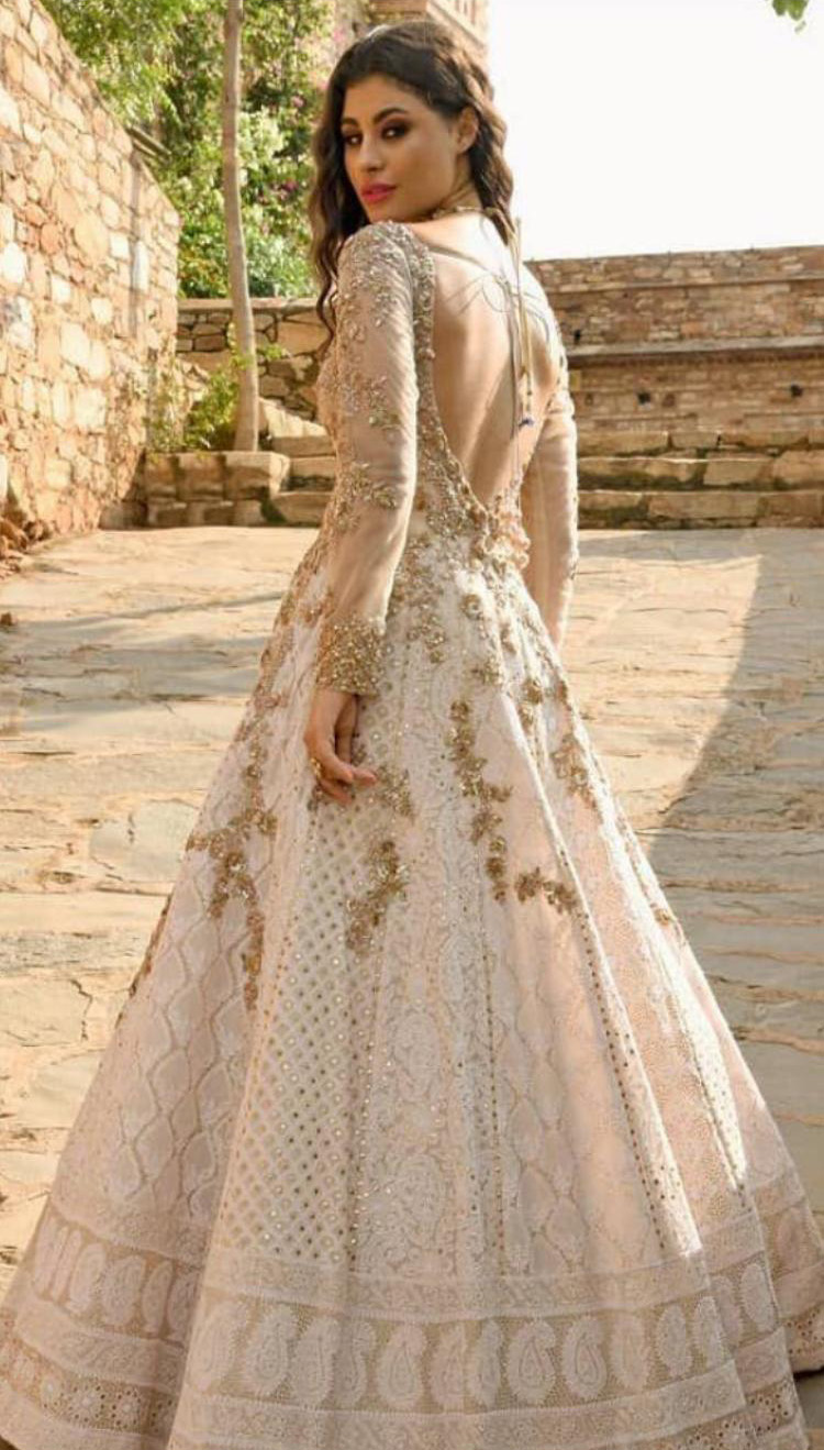 Bollywood Bridal Lehenga | Best Indian Bridal Lehenga images