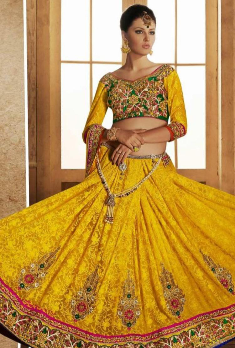 Bollywood Bridal Lehenga | Best Indian Bridal Lehenga images