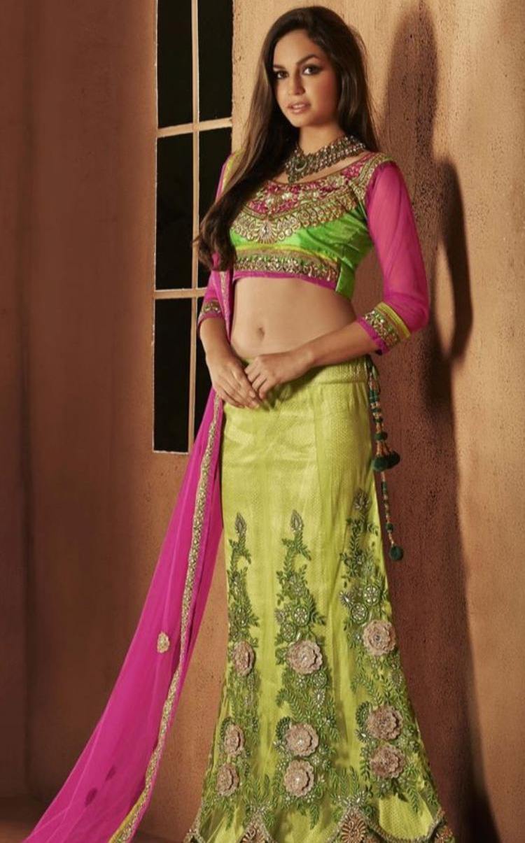 Bollywood Bridal Lehenga | Best Indian Bridal Lehenga images