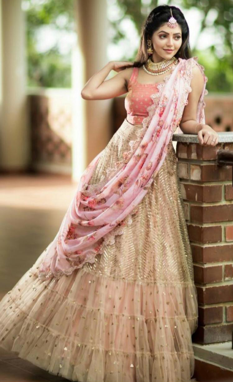 Bollywood Bridal Lehenga | Best Indian Bridal Lehenga images