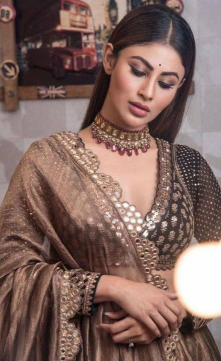 Bollywood Bridal Lehenga | Best Indian Bridal Lehenga images