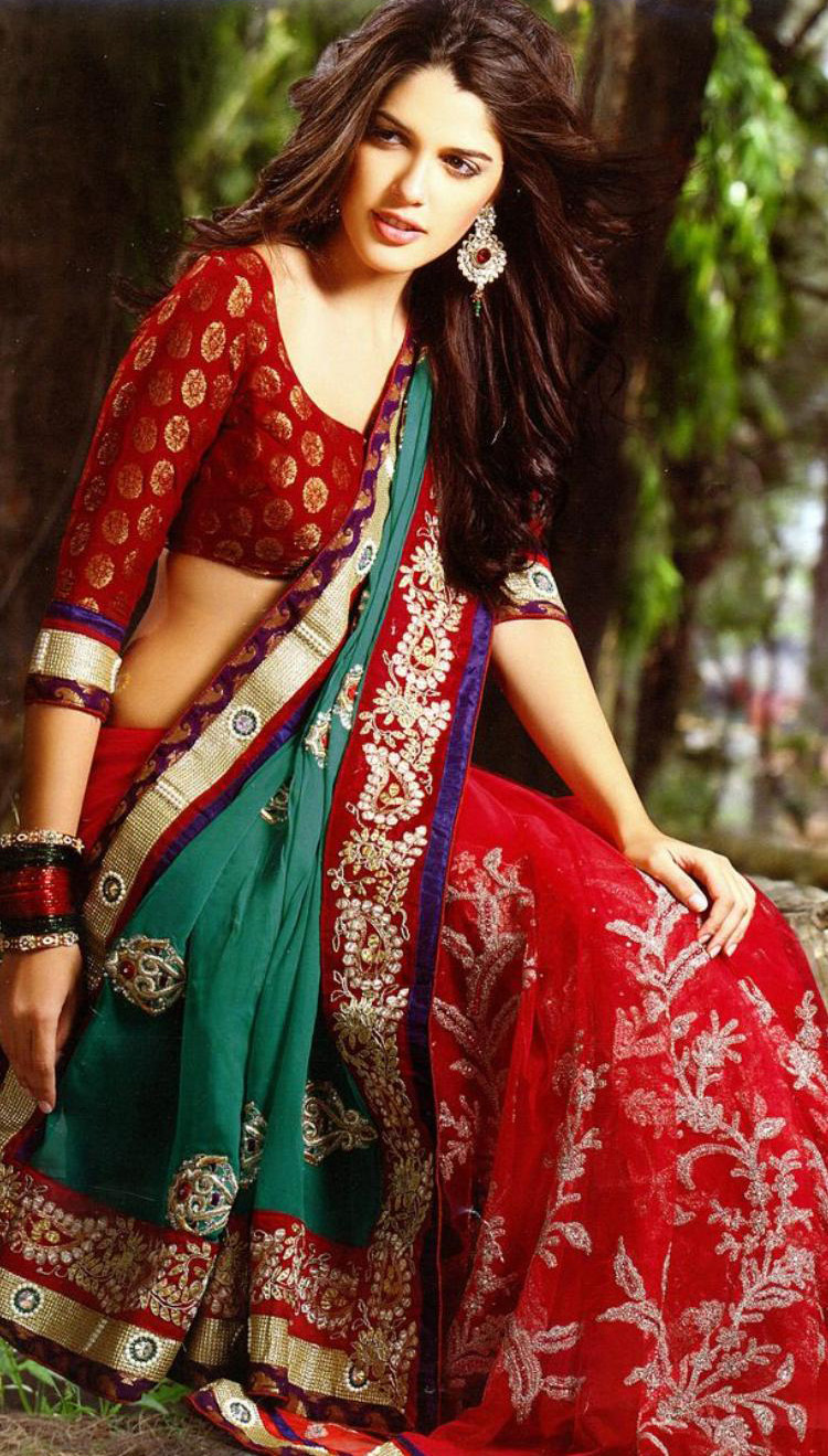 Bollywood Bridal Lehenga | Best Indian Bridal Lehenga images
