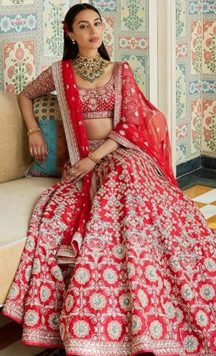Bollywood Bridal Lehenga | Best Indian Bridal Lehenga images