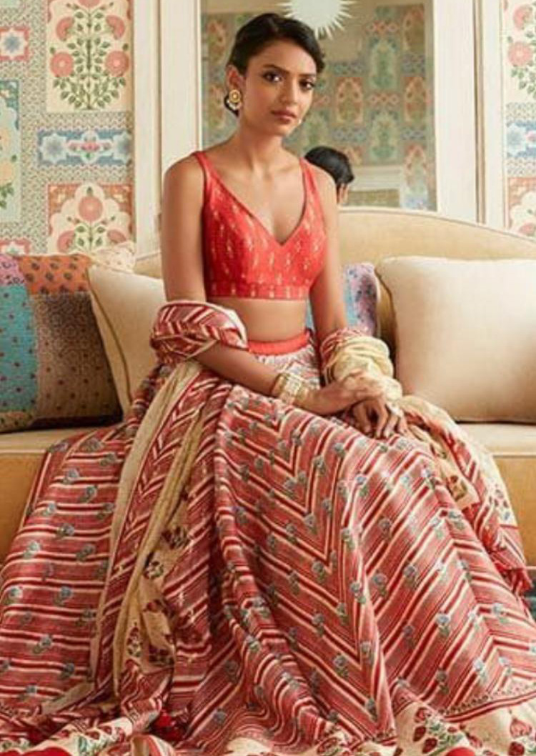 Bollywood Bridal Lehenga | Best Indian Bridal Lehenga images