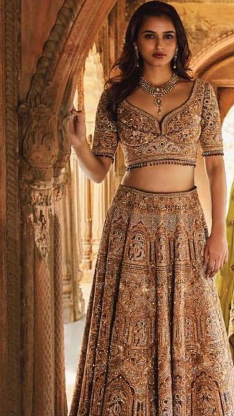Bollywood Bridal Lehenga | Best Indian Bridal Lehenga images