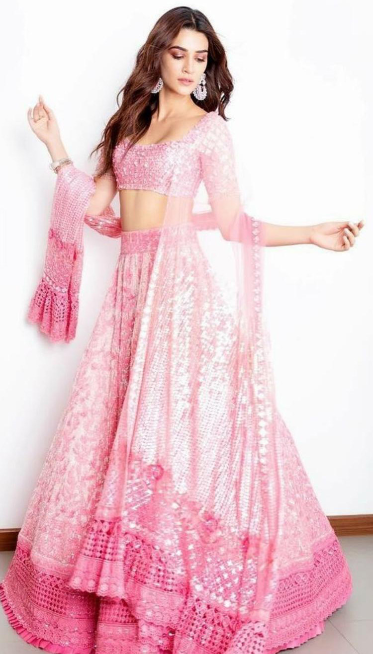 Bollywood Bridal Lehenga | Best Indian Bridal Lehenga images