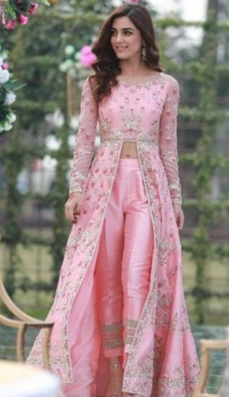 Bollywood Bridal Lehenga | Best Indian Bridal Lehenga images