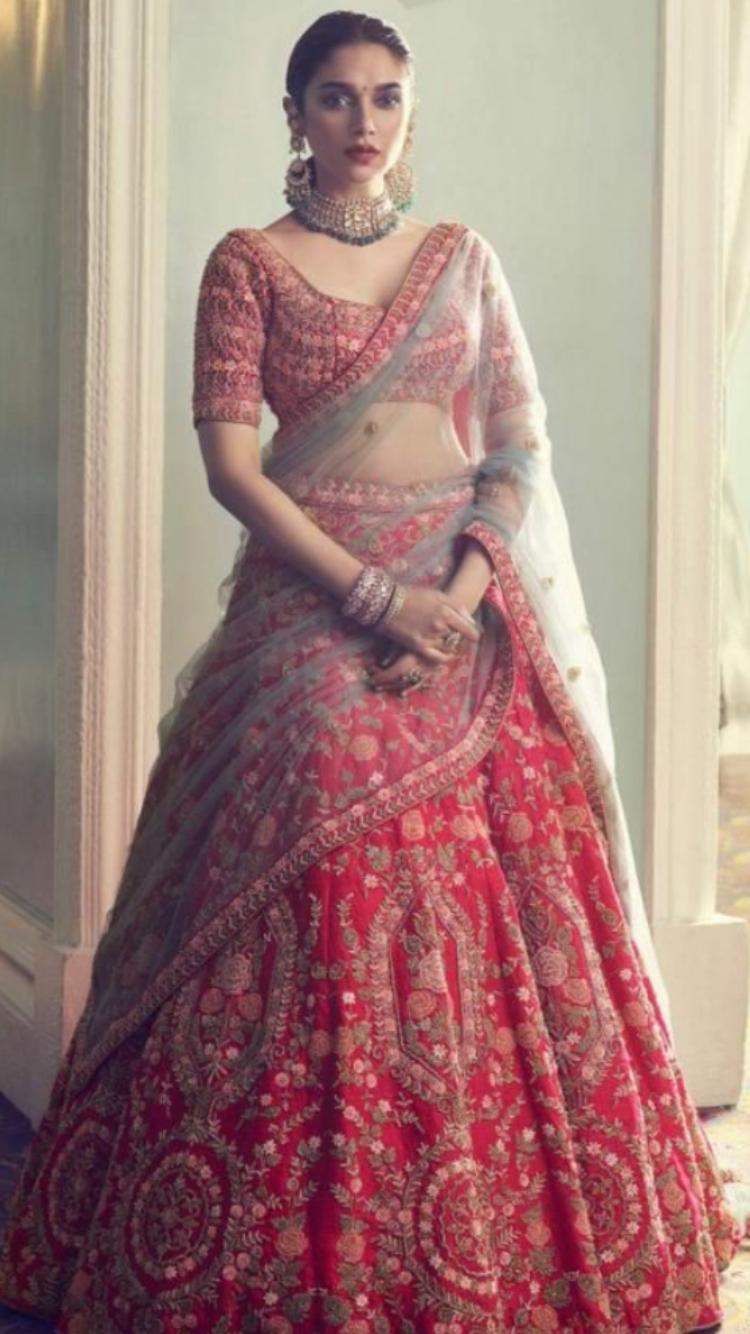 Bollywood Bridal Lehenga | Best Indian Bridal Lehenga images