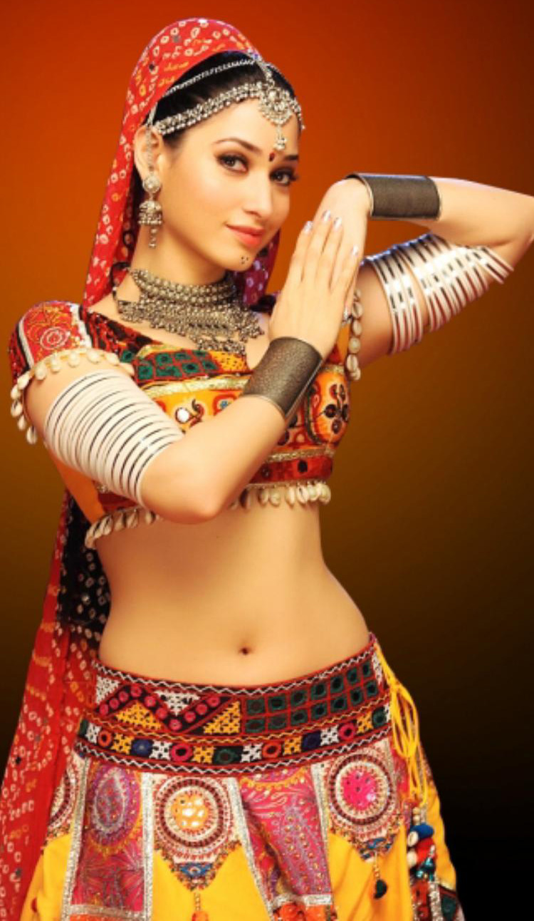 Curvy South Indian Actresses