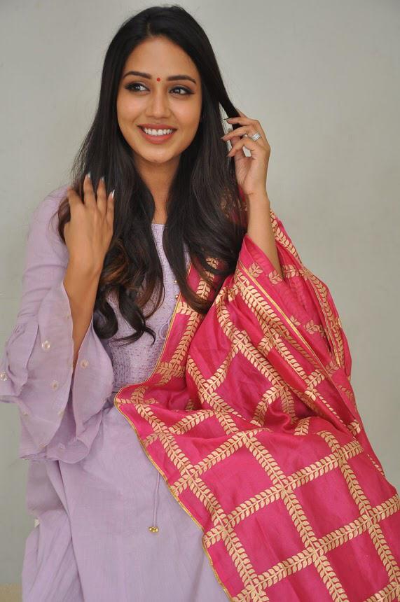 Curvy South Indian Actresses