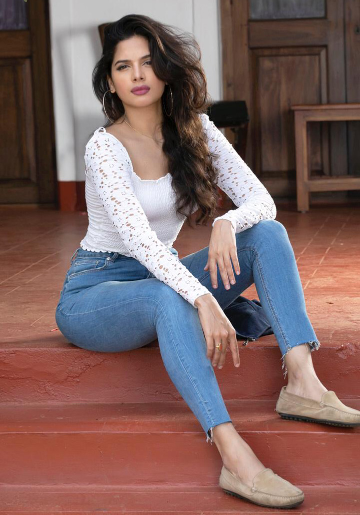 Curvy South Indian Actresses