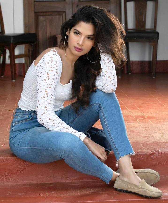 Curvy South Indian Actresses