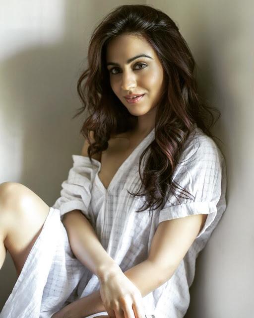 Curvy South Indian Actresses