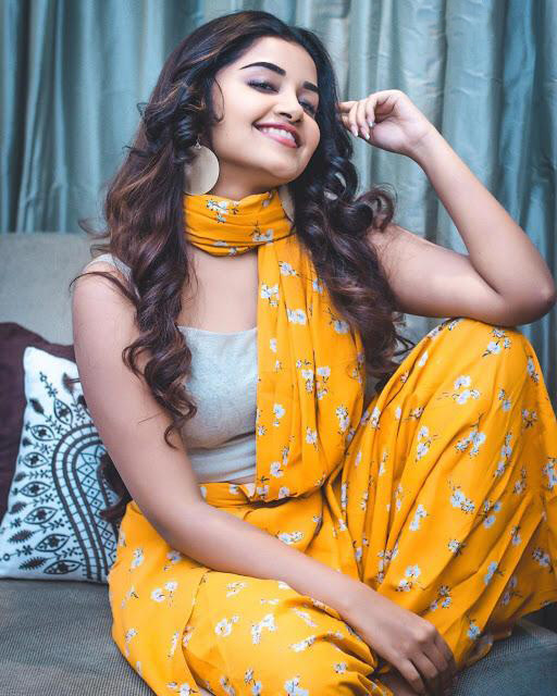 Curvy South Indian Actresses