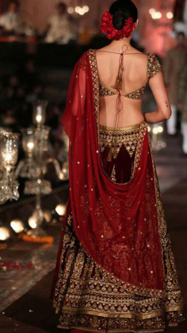 Glamorous Ethnic Indian Attire