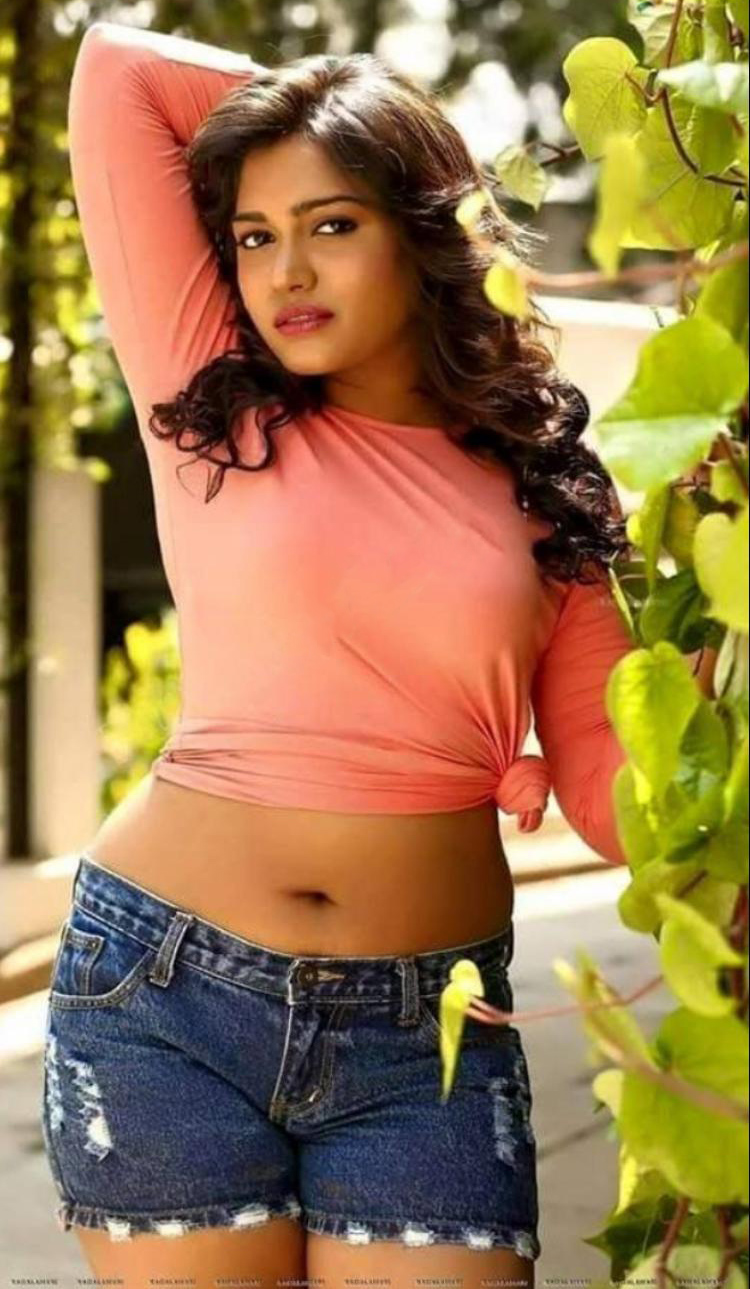 On The Couch Actresses | Bollywood Celebs On The Couch