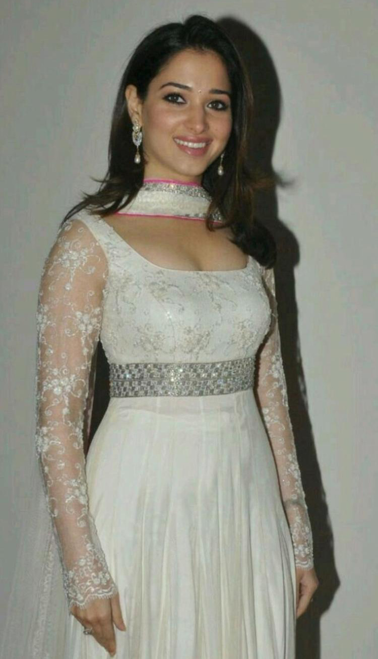 Perfect Figure Actress