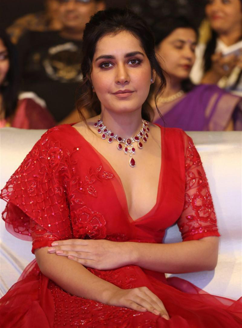 Perfect Figure Actress