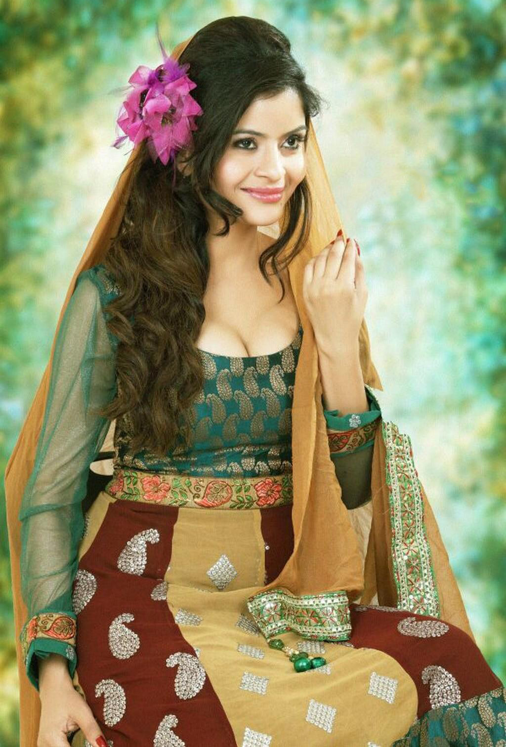 Perfect Figure Actress