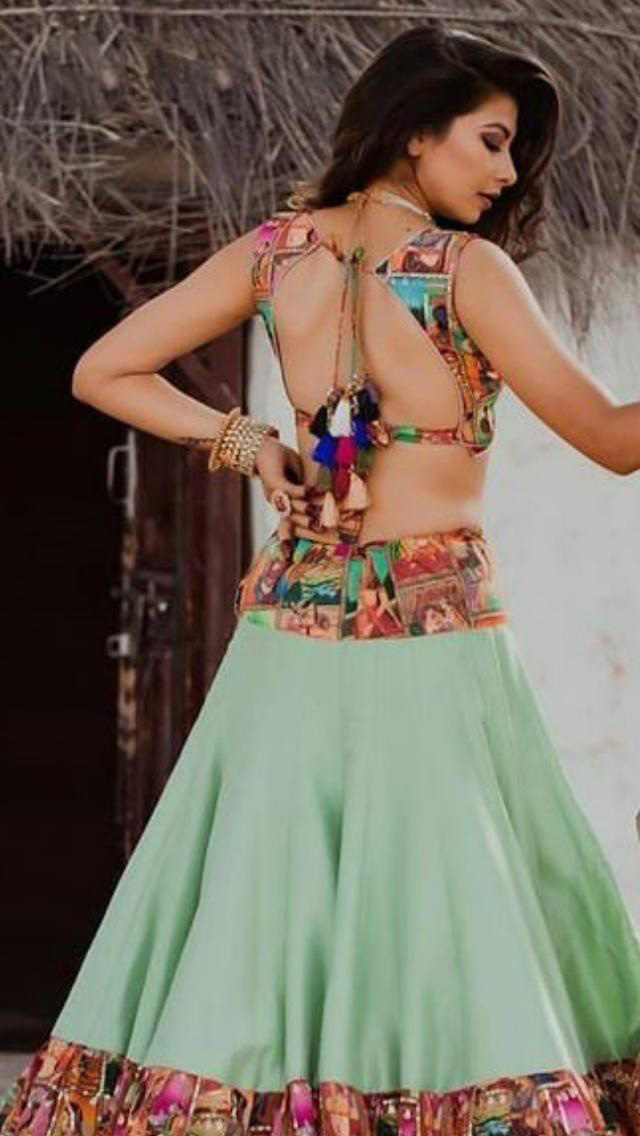 Sensuous Bollywood Actresses