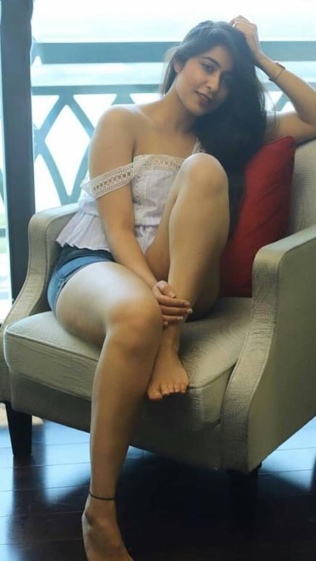 Sensuous Bollywood Actresses