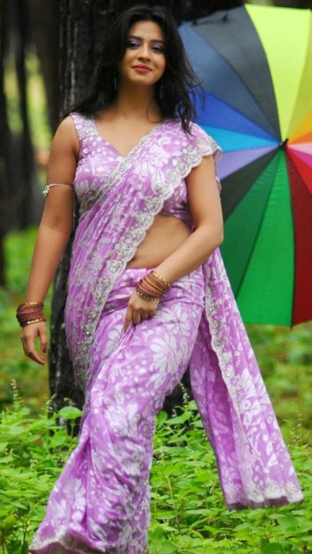 Sensuous Bollywood Actresses