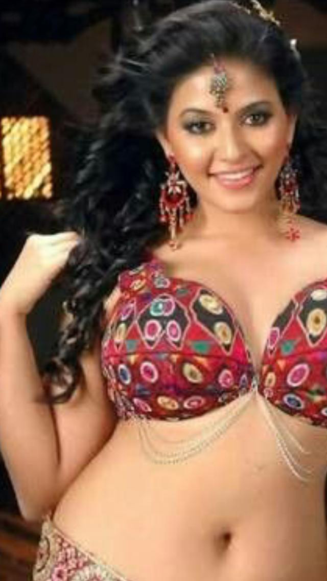 Sensuous Bollywood Actresses