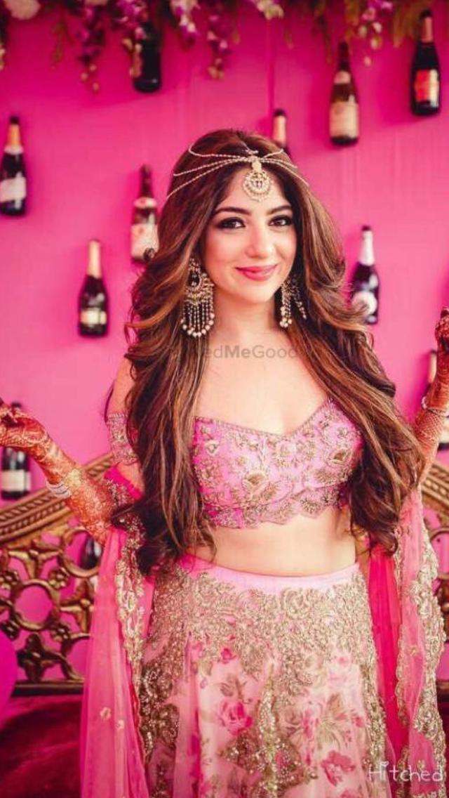 Sensuous Bollywood Models