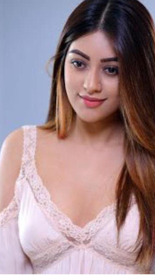 Sensuous Bollywood Models