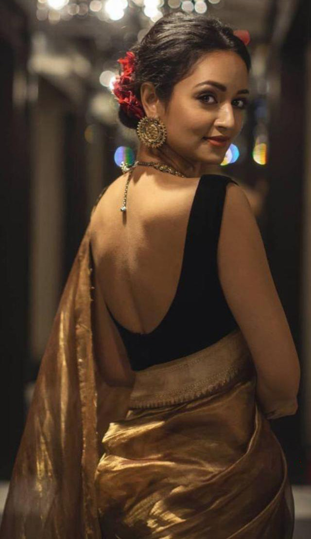 Sensuous Bollywood Models
