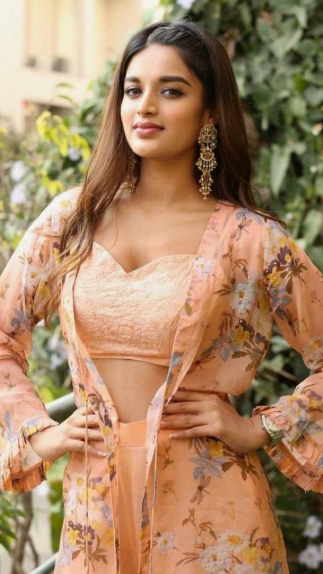Sensuous Bollywood Models