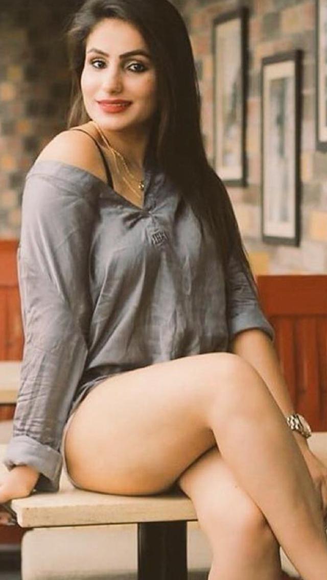 Sensuous Bollywood Models