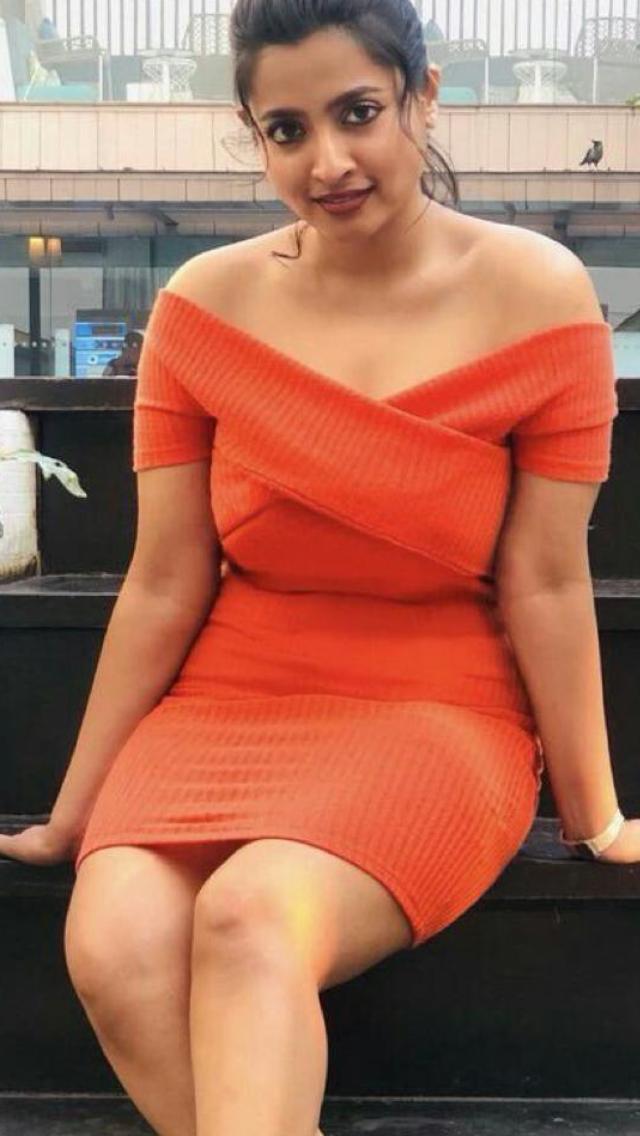 Sensuous Bollywood Models